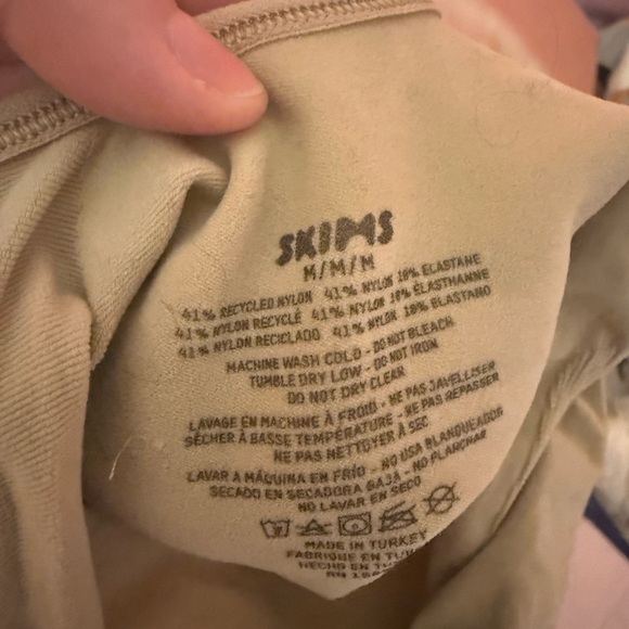 SKIMS Light Tan Bodysuit - Picture 3 of 3